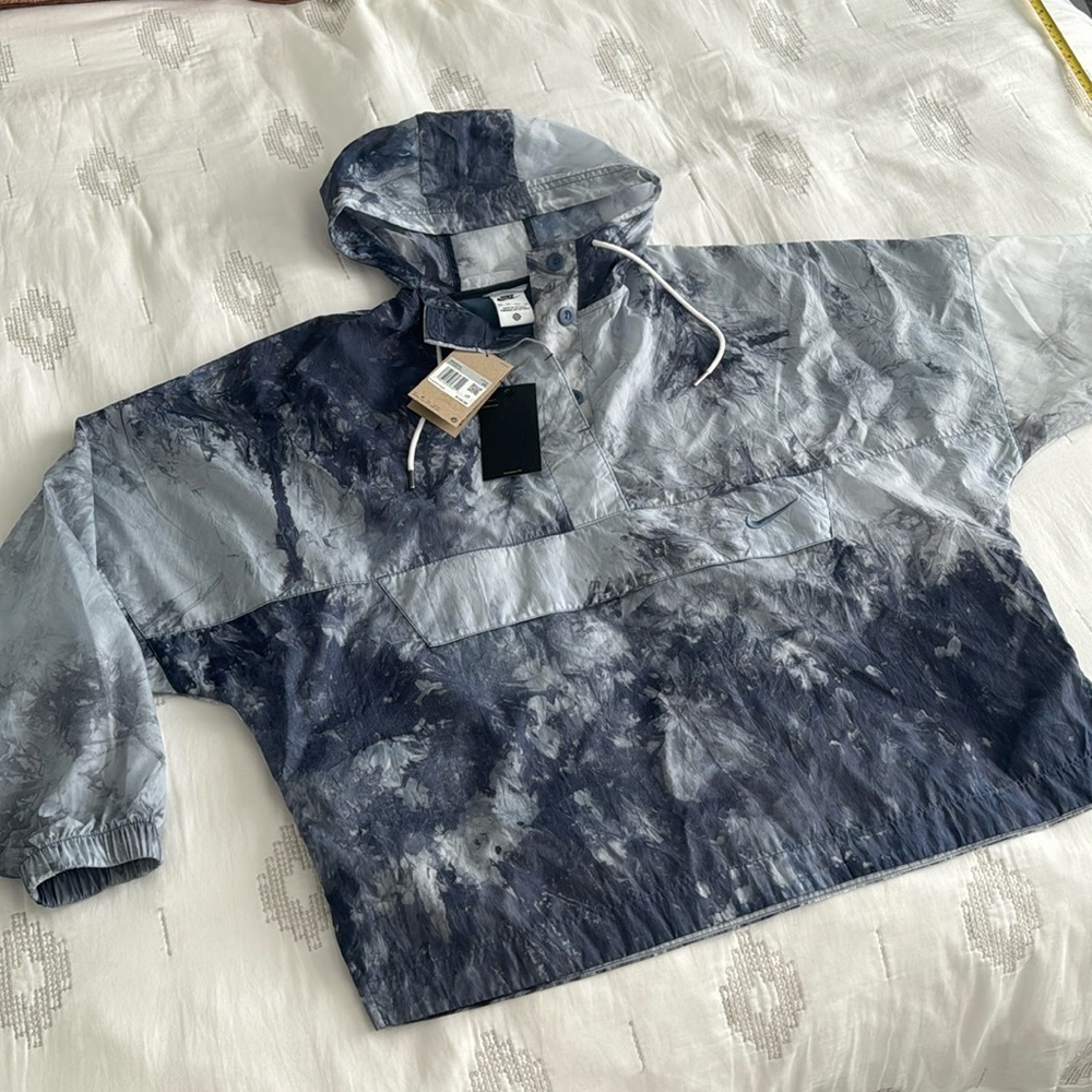 NWT Nike Oversized Fit Windbreaker Tie-Dye